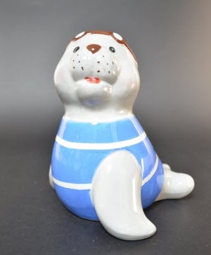 Spaarpot Zeehond, met blauwe badpak